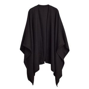Cuyana Baby Alpaca Cape - Black (Petite)